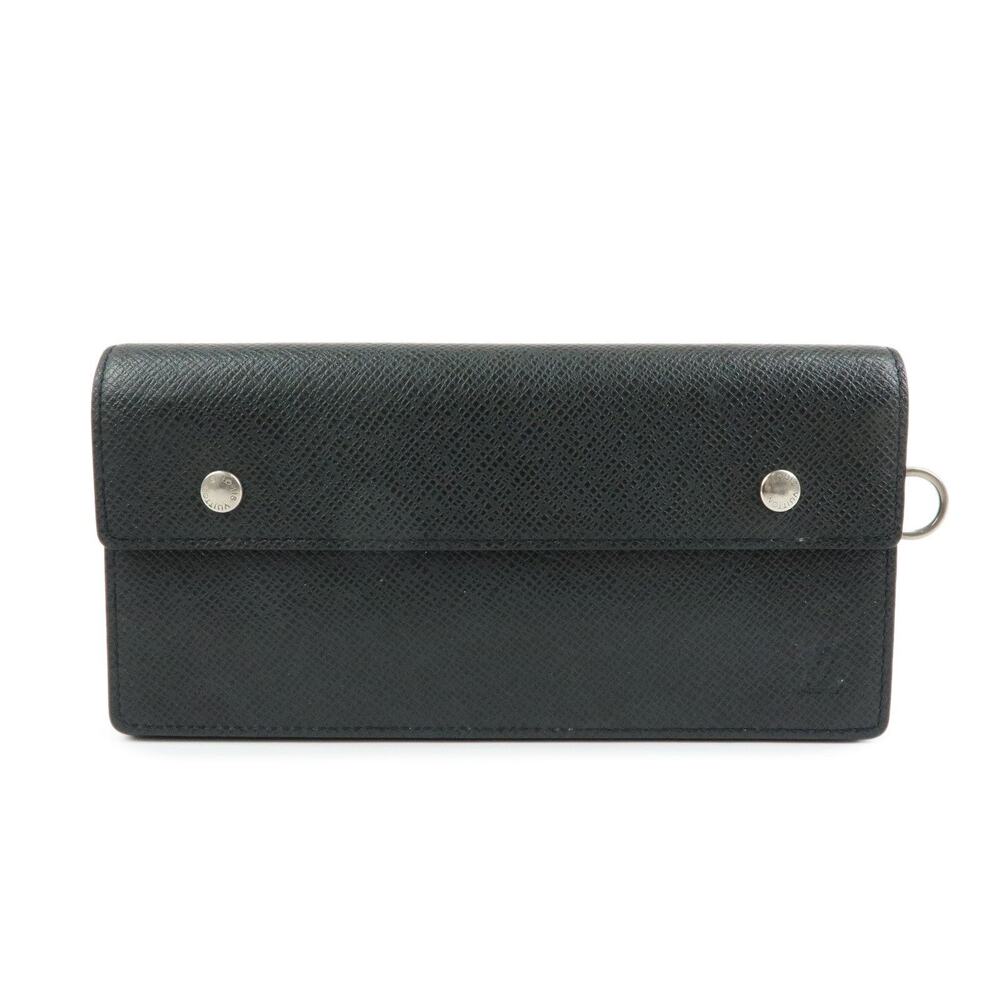 Louis Vuitton Taiga Portefeuille Accordion Wallet Black